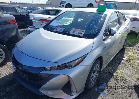 2020 Toyota Prius Prime Xle из США, поврежденный, VIN JTDKARFP6L3135694